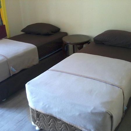 Hotel Cemerlang Baturraden Chambre photo